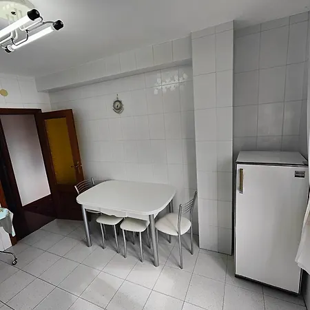 - Piso 3 Habitaciones, Bano Y Aseo Apartmán *