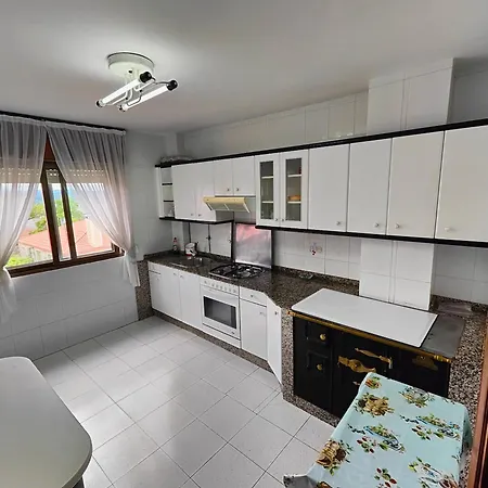 - Piso 3 Habitaciones, Bano Y Aseo アパート *